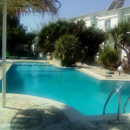 Sea Shell Apartments Pirgos Psilonerou Exteriér fotografie